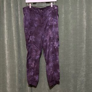 Cloth and Stone Anthropologie Purple Cargo Pants with Tie-Dye Effect